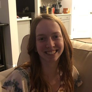 Meet your Posher, Caitlynn